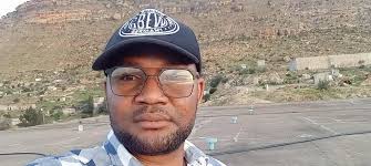 Catch our local artist Thabo Mosala as he does what he does best at this  year's #SoundsOfBlue #LETOFE2018 22 Dec Thaba Bosiu Cultural Village