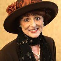 Barbara Barden (barbarabarden98)