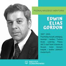 🎵 Edwin Elias Gordon: Człowiek, który przedefiniował nasze myślenie o  edukacji muzycznej. Kto by pomyślał, że chłopiec urodzony w 1927 roku w  Stamford w stanie Connecticut, zrewolucjonizuje nasze podejście do edukacji  muzycznej?