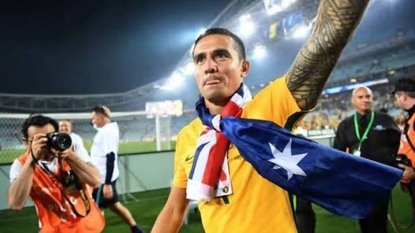 Danh thủ túc cầu Úc Tim Cahill tuyên bố về hưu trong các trận quốc tế | SBS  Tiếng Việt