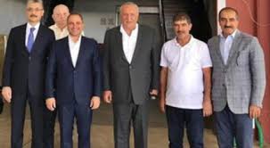 Mehmet ağar'ın oğlu akp elazığ milletvekili zülfü tolga ağar'ın anlattığı, cumhurbaşkanı recep tayyip erdoğan ile arasında geçen bıyık diyaloğunun görüntüleri ortaya çıktı. Susurluk Haberleri