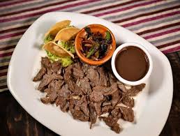 An amazingly simple yet very flavorful shredded pork dish. Cecina Sabana De Res Sazonada Con Sal Picture Of Los Cebollones Chetumal Tripadvisor