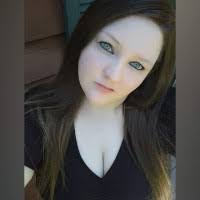 Jessica Hackett's Instagram, Twitter & Facebook