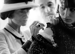 Coco Chanel: independiente, feminista y visionaria · Tendencias.tv