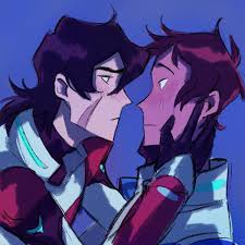 Ana ll thinking about klance ❤️💙 (@shatterinsecond)