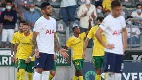 Tottenham is a large town in north london, england, located in the historic county of middlesex. Ejgu47ppiergem
