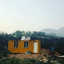 There S A Lady Who S Sure All That Glitters Is Gold And She S Buying A Stairway To Heaven There S A Lady Who S Sure All That Glitters Is Gold And She S Buying A Stairwaytoheaven Lantau Lantauisland Hkvillagelife South All That Glitters Is Gold