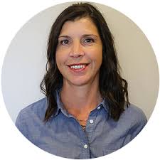 Ashley Sarvis's Instagram, Twitter & Facebook