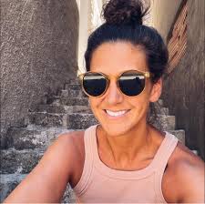 Hej, Jag och Kristoffer Lindh behöver tips från folk med vana av att  skidsemestra i Sverige ⛷️ Vi väljer mellan att åka till Högfjället eller  Tandådalen (har möjlighet att bo billigt på