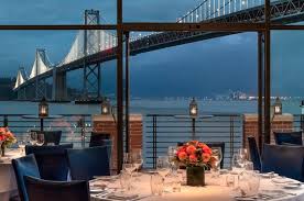 Whether you're looking for a corporate meeting room, breakfast, lunch, dinner, awards ceremony, retirement celebration, holiday party or team building event, one market has you covered. Private Dining Waterbar