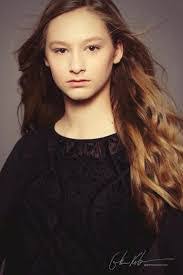 Tabatha Barlow's Instagram, Twitter & Facebook