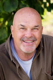 Larry Kaminski's Instagram, Twitter & Facebook