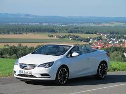 Opel cascada cabrio 1.4 turbo s navi leder cruise garantie * manual petrol 2014 61,000 km. Test Tour Opel Cabrio Cascada 2 0 Cdti Kus Newsroom