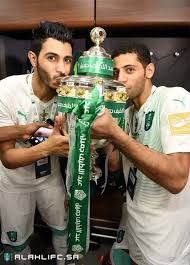 أعلن نادي النصر السعودي، اليوم الأربعاء تعاقده مع المدافع الدولي محمد آل فتيل قادما من أهلي جدة، في صفقة انتقال حر. Ù…Ø­Ù…Ø¯ Ø§Ù„ ÙØªÙŠÙ„ Fateel3 Twitter