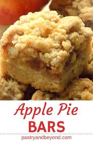 Apple Pie Bars Recipe This Delicious Apple Pie Bars Recipe With Crumb Topping Is Crunchy And Soft Y Apple Pie Bars Recipe Apple Pie Bars Apple Pie Recipe Easy
