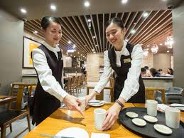 May 22, 2021 · 鼎泰豐是觀光客來台灣必吃的台灣美食之一 不管是永康街本店、101百貨還是sogo復興館分店 鼎泰豐都是非常有名的台北美食 這篇就來分享一下鼎泰豐菜單及點餐攻略吧!! è¨­ç½® å¾®ç¬'çŽé‡' å'¨æœ«ç‡Ÿæ¥­12å°æ™‚ ç¿»æ¡Œ18æ¬¡ é¼Žæ³°è±ç®¡ç†å¿ƒæ³•å¤§å…¬é–‹ ä»Šå'¨åˆŠ