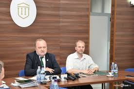 Rezultate admitere stomatologie iasi 2011. Umf IaÈi OrganizeazÄ A Doua Sesiune De Admitere In Luna Septembrie La Farmacie Radio Hit