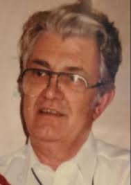 Lloyd Artz Obituary (2017)