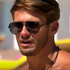 Love Island fans spot signs that Jacques O'Neill is no longer waiting for  Paige Thorne