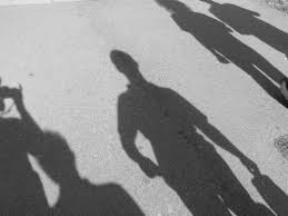 Il pubblico ministero invita la persona sottoposta alle indagini a presentarsi quando deve procedere ad atti che ne linvito allindagato ufficio o comando invito di presentazione alla persona sottoposta alle indagini per rendere. Http Www Ficiesse It Public Pdf Rivista 200602 13 Pdf