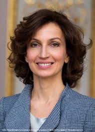 365 DÍAS-365 MULLERES