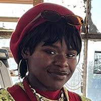 Nina Wells's Instagram, Twitter & Facebook