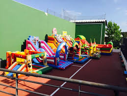 Aunque no lo parezca los juegos en las fiestas para adultos, suele tener siempre muy buena recepción y es que estos no están limitados tan sólo a las. Alquilerdehinchablesmadrid Com 2 665 Fotos Servicio De Fiestas Y Entretenimiento Calle Isla De Alegranza 28703 San Sebastian De Los Reyes Espana