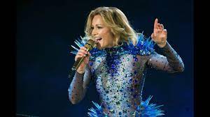 Zunächst verneinte diese, doch später gab sie das lied weiter an fischer. Helene Fischer In Stuttgart Youtube