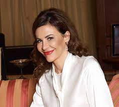 ___ pentru a fi la curent cu. Dr Adina Alberts Photos Facebook