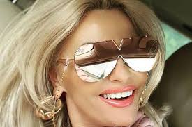 Swimsuits from the phot please share the post. Dagmara Z Krolowych Zycia Zablysnela Biustem A Usta Coraz Wieksze Przesadzila Super Express Wiadomosci Polityka Sport