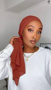 Ella Andrade (bellekamille)