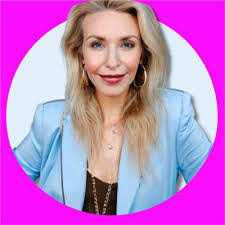 Ashlynn Petersen's Instagram, Twitter & Facebook