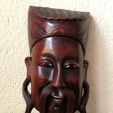 escultura huella de leon 6cm en bronce escultor