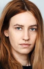 Lisa Hofer's Instagram, Twitter & Facebook