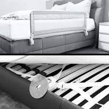 Kostenlose lieferung für viele artikel! Kinder Bettschutzgitter Extra Hoch Mit Befestigungsbandern Optimal Fur Boxspringbett Bett Standard Amazon De Baby
