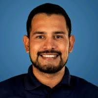 30+ perfiles de «Daniel Elizondo»