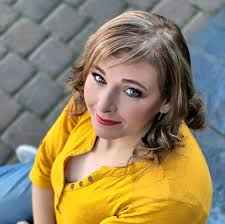 What type of succulent plant is this and how to save it?