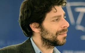 Ο νικόλας γιατρομανωλάκης γεννήθηκε στην αθήνα το 1975. Anakoinw8hkan Oi Genikoi Grammateis Ths Kybernhshs Www Thesprotia24 Gr