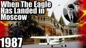 Er ist besonders bekannt für seinen ausgefallenen style und sein liebenswürdiges. Invitation 33 Years Of Matthias Rust S Flight To Moscow Flightgear Forum View Topic