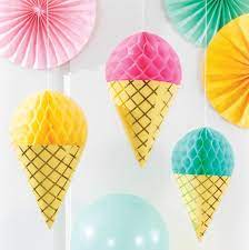 In onze webwinkel vind je de leukste, hipste fournituren/hobby materialen om de leukste haaraccessoires, sieraden, tassen, kleding en zoveel meer zelf te maken. Ijsjes Honeycombs J Style Deco Alles Voor Uw Feestje J Style Deco Nl Online Feestwinkel Speelgoedwinkel
