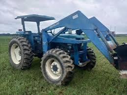 New Holland 7610S Tractor