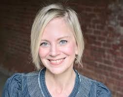 Lori Kee's Instagram, Twitter & Facebook