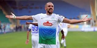 Fenerbahçe, vedat muriqi transferini istiyor. Fenerbahce Auf Tuchfuhlung Mit Vedat Muriqi Und Abdullah Avci