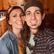 Jesse Hensley's Instagram, Twitter & Facebook