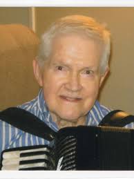 Donald Bloomquist's Instagram, Twitter & Facebook