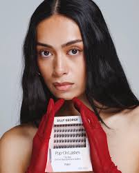 A little red. A lot of lash. #SillyGeorgeBeauty