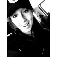 Alyssa Elms's Instagram, Twitter & Facebook