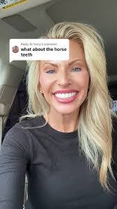 Lynn Grigg's Instagram, Twitter & Facebook