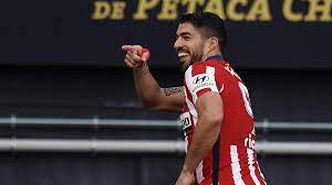 Jugador del club atlético de madrid. Luis Suarez Schiesst Atletico Madrid Richtung Titel Barcelonas Grosster Fehler Eurosport