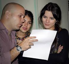 E integró la comisión permanente de industrias, de la cual fue su presidente. La Primera Parte De Un Sueno Con Camila Vallejo Letra Joven